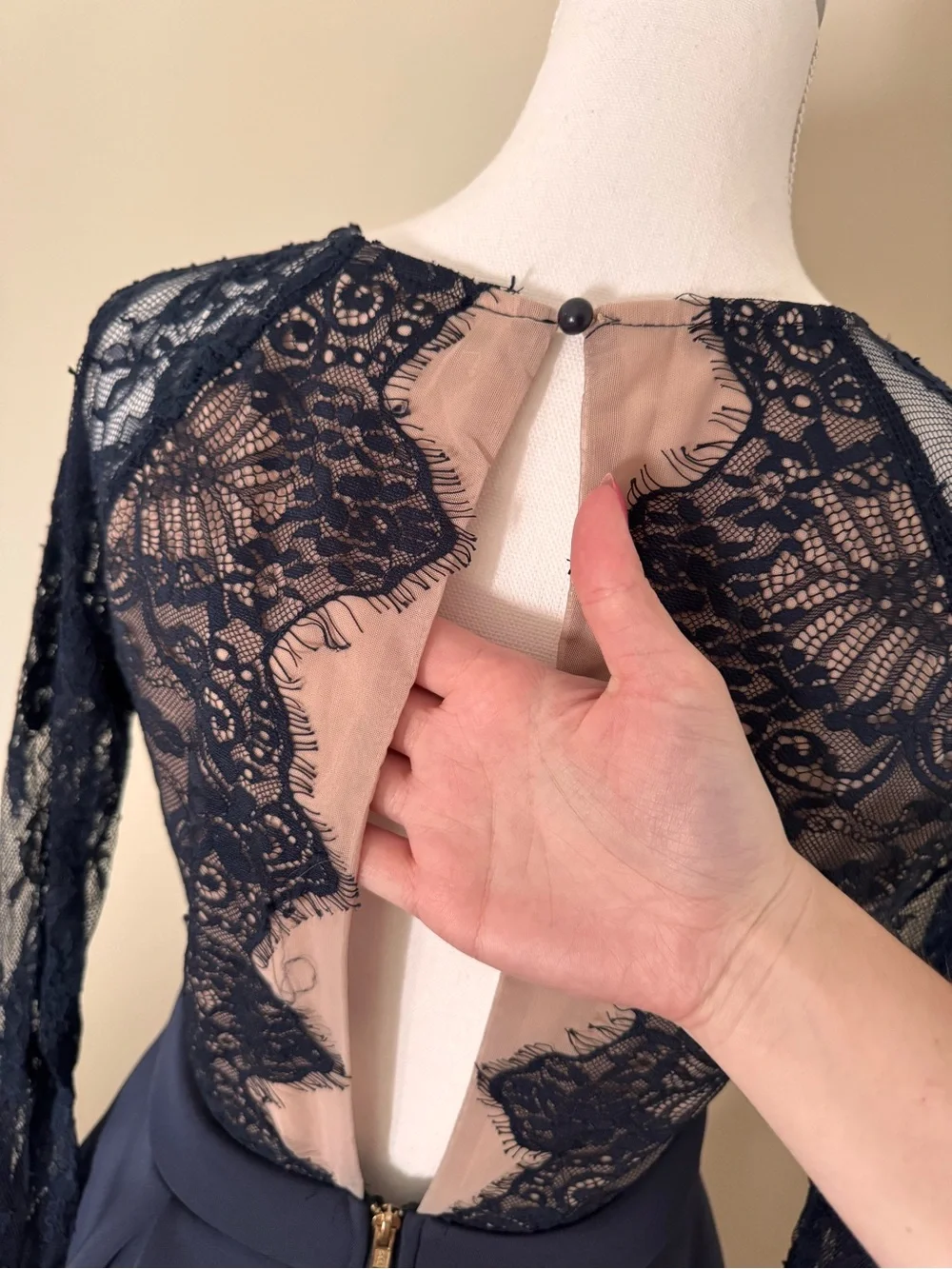 Charlotte Russe Navy Lace Long Sleeve Dress - Picture 4 of 6